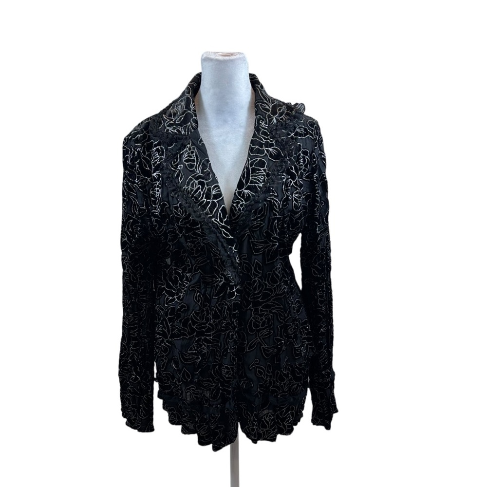Ladies From the Heart Black Velvet and Silver Floral Button Down Blouse Medium
